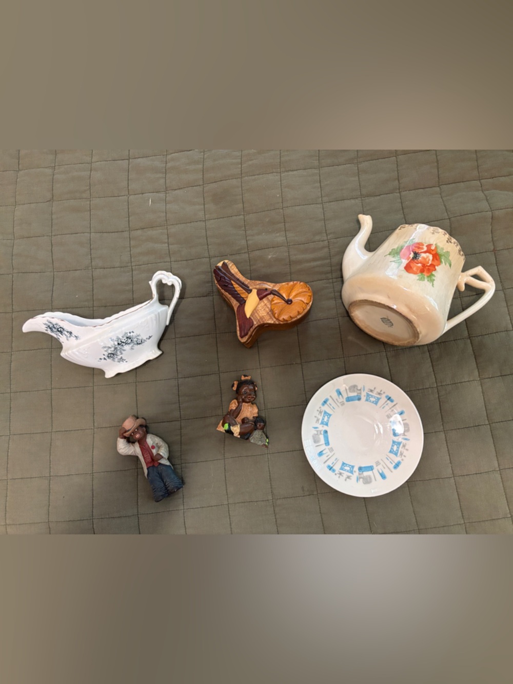 Lot of Vintage and Antique Collectibles